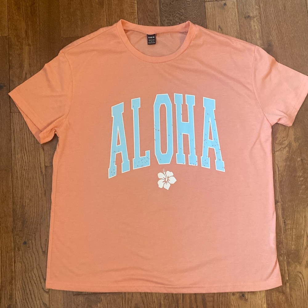SHEIN Women’s T-Shirt Size Small Aloha Coral and Blue